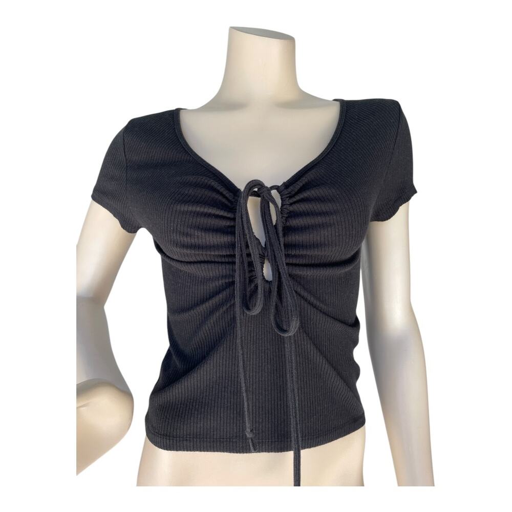 American Eagle Ribbed Keyhole Crop Top Tee Shirt Size M Black